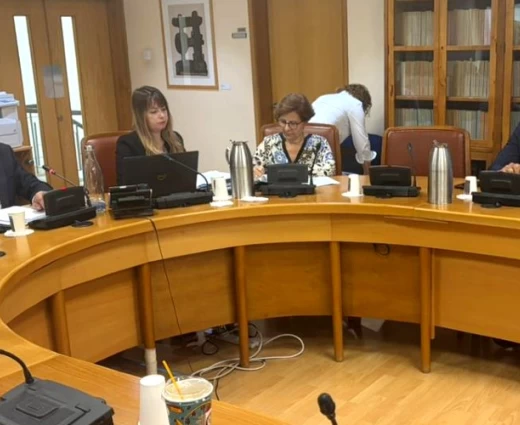 Περιορισμοί στην απόκτηση γης από ξένους – Ψάχνουν φόρμουλα για τα νομικά πρόσωπα